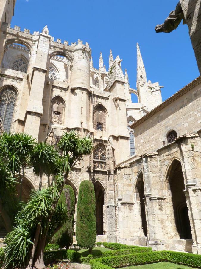 A L'Ombre De La Cathedrale Apartment Narbonne Exterior photo
